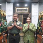 Kasad dan Ketua Umum Persit KCK "Idul Fitri 1446H,Momen Saling Memaafkan dan Buka Lembaran Baru