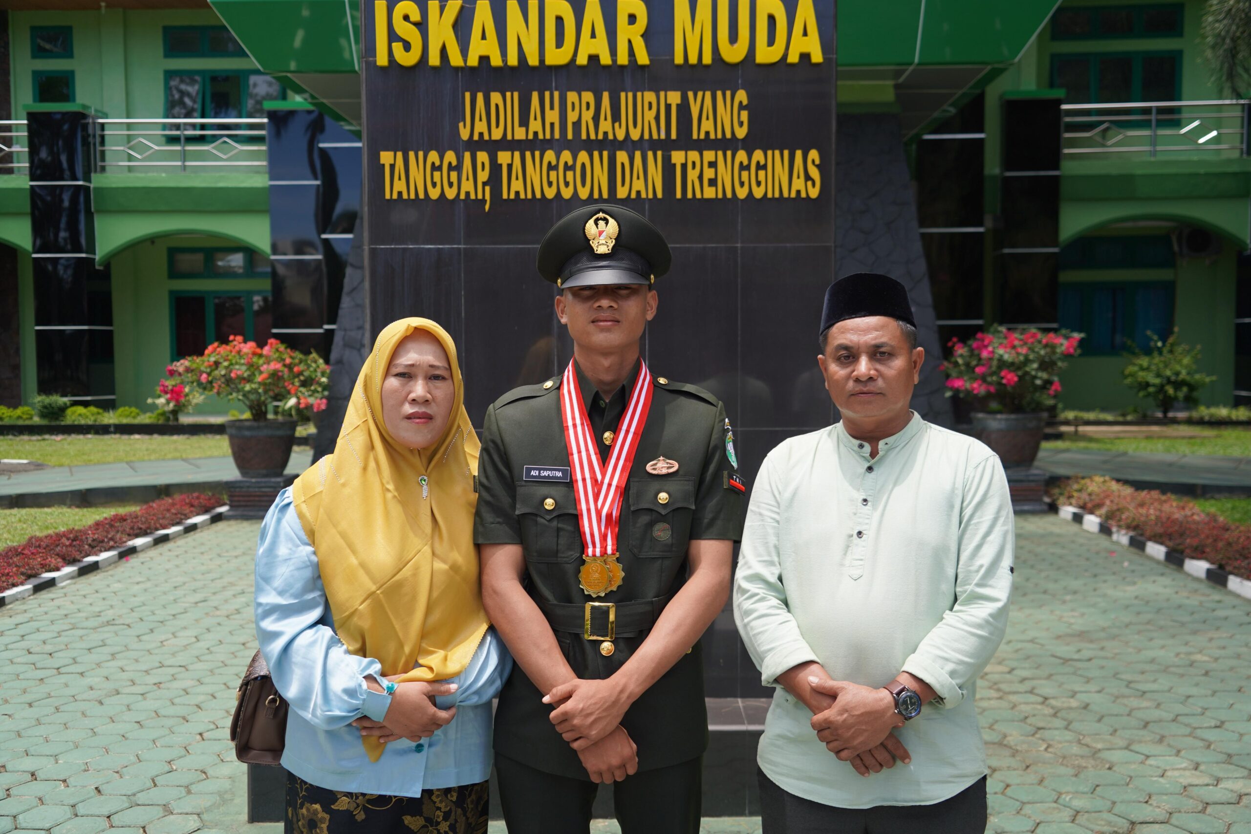 Pangdam IM Lantik 670 Prajurit Baru TNI AD,78 Orang Anak Yatim