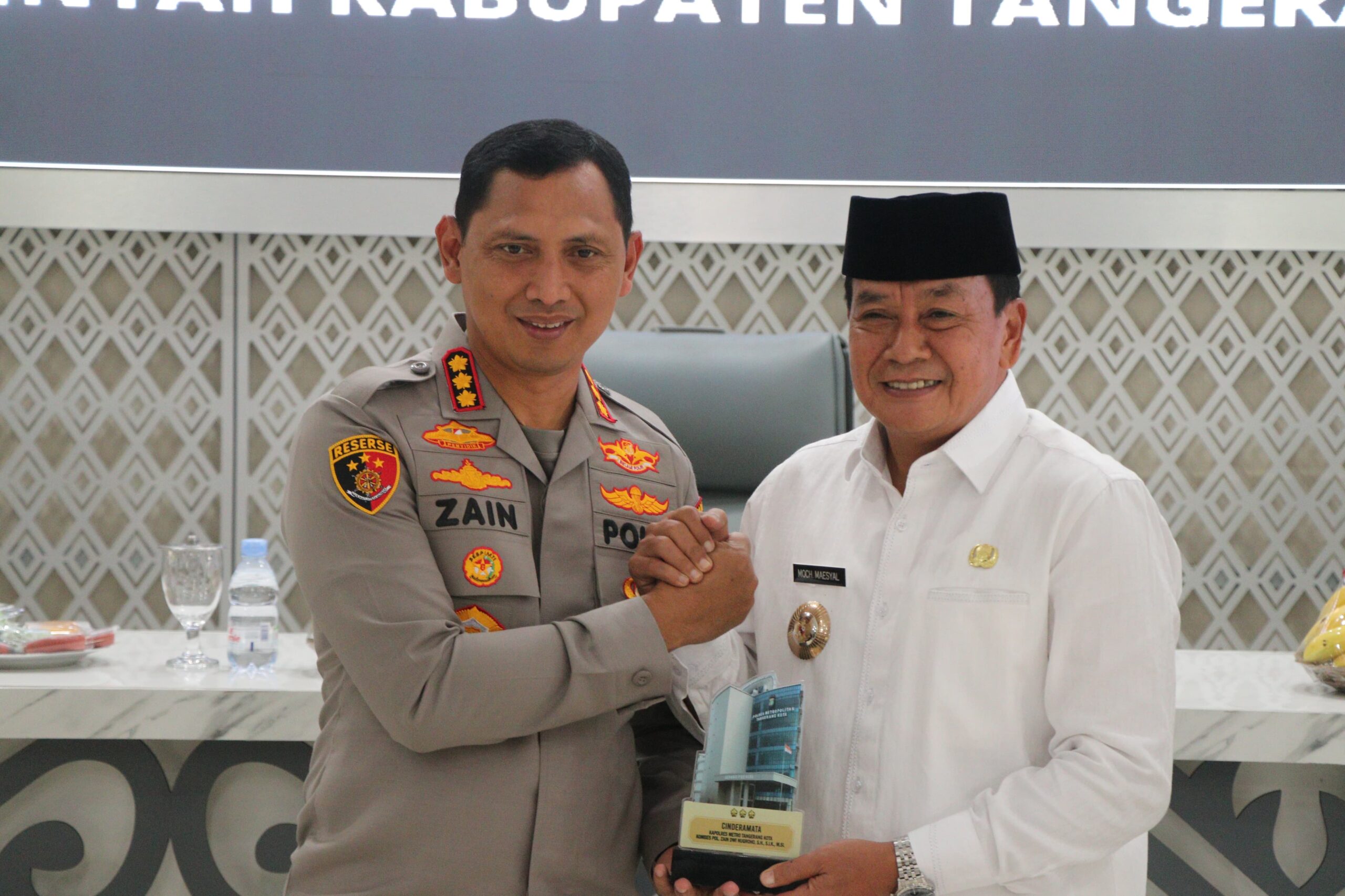 Polres Metro Tangerang Kota Bersama Pemda Tanda Tangani MOU Untuk Tangani Korban Kecelakaan Lalulintas