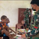 Satgas Pamtas Yonif 763/SBA Pos Bori Gelar Karya Bakti di SD YPPK Bori Sambut Tahun Ajaran Baru