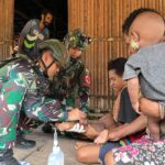 Satgas Yonif 123/Rajawali Gelar Patroli Pelayanan Kesehatan di Kampung sahapikya,Distrik Venaha