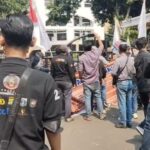 Walikota Tangerang Sachrudin Desak Copot Camat Pinang  dan Kadis LH